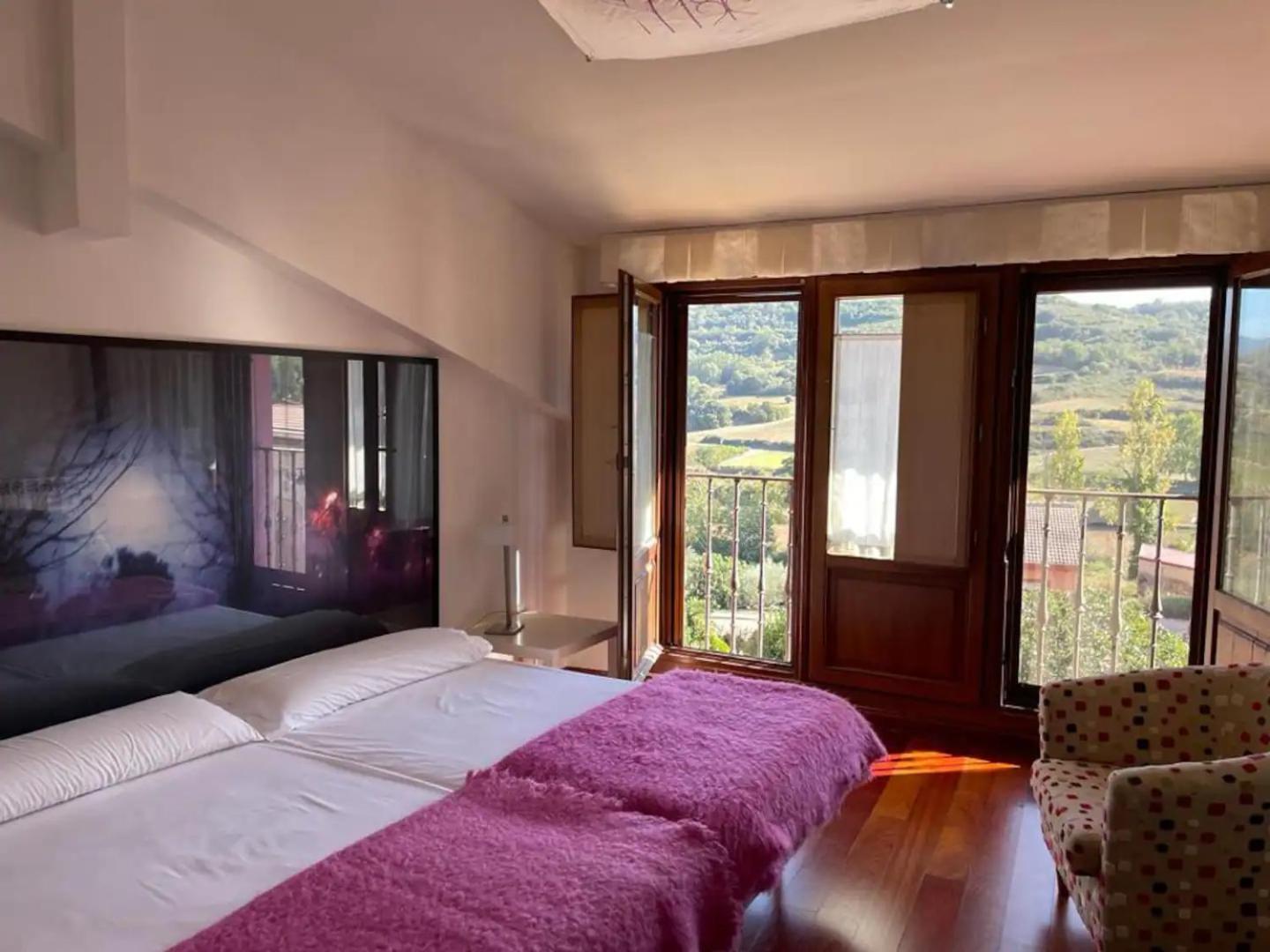 Alojamiento Rural Coliving Sojuela エクステリア 写真